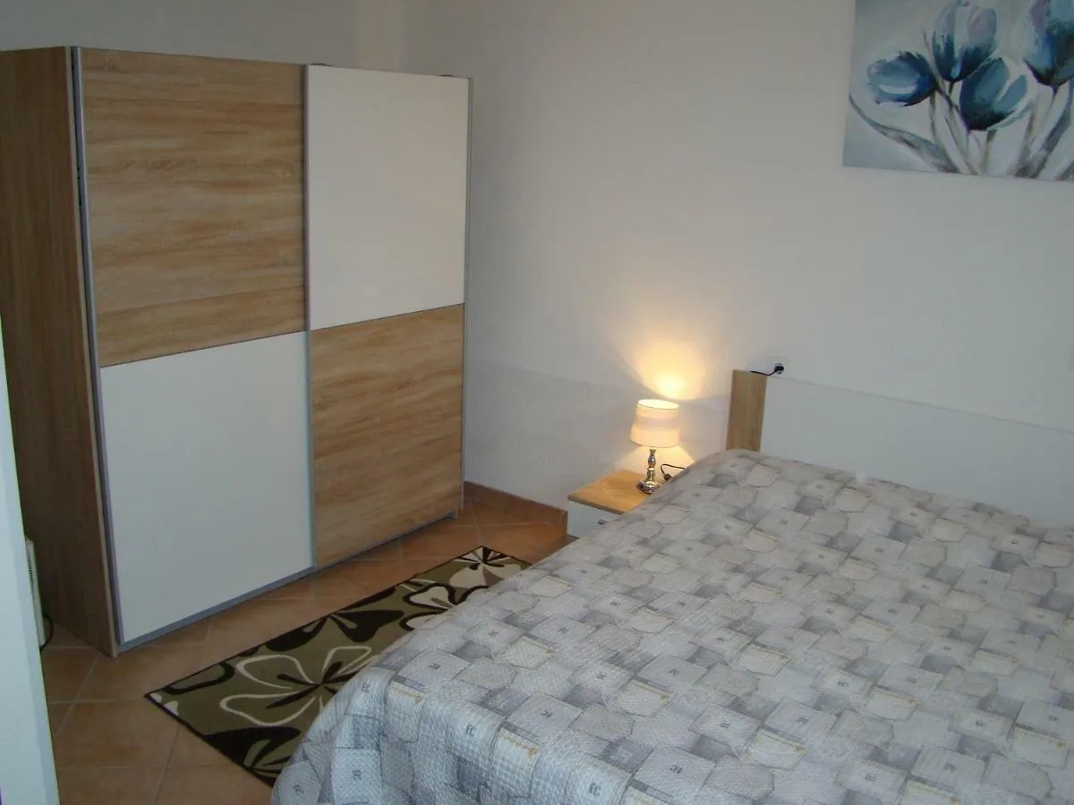 Franko Apartmani Zambratija  Διαμέρισμα Zambratija (Istria)